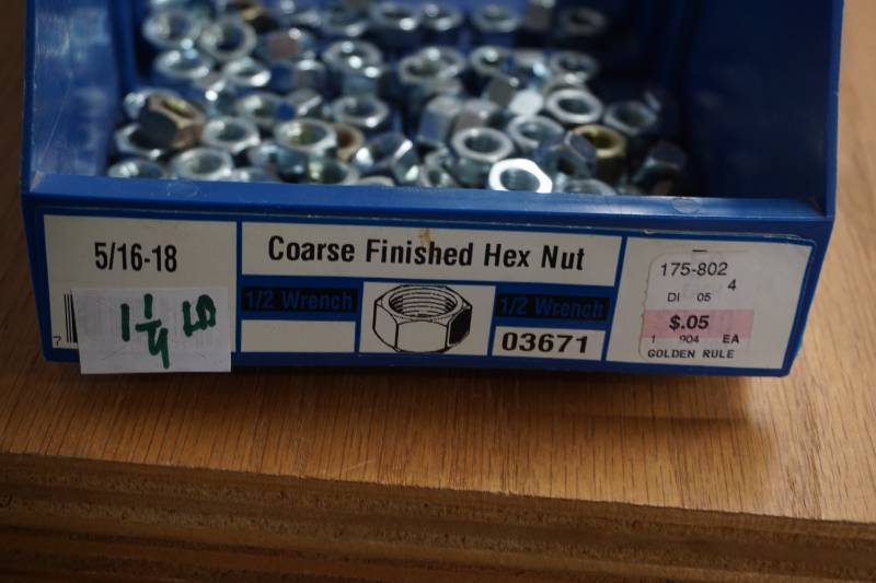 lot 697 image: hardware