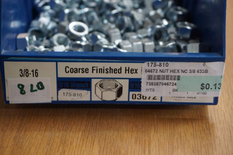 lot 698 image: hardware