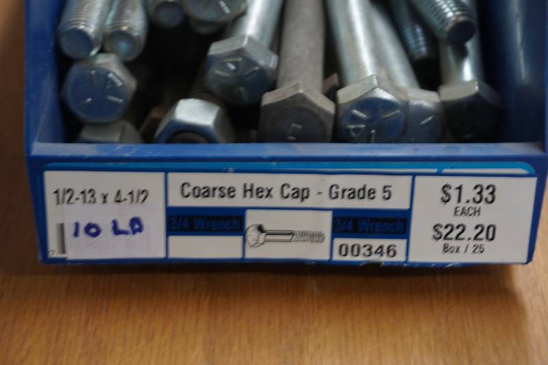 lot 714 image: hardware