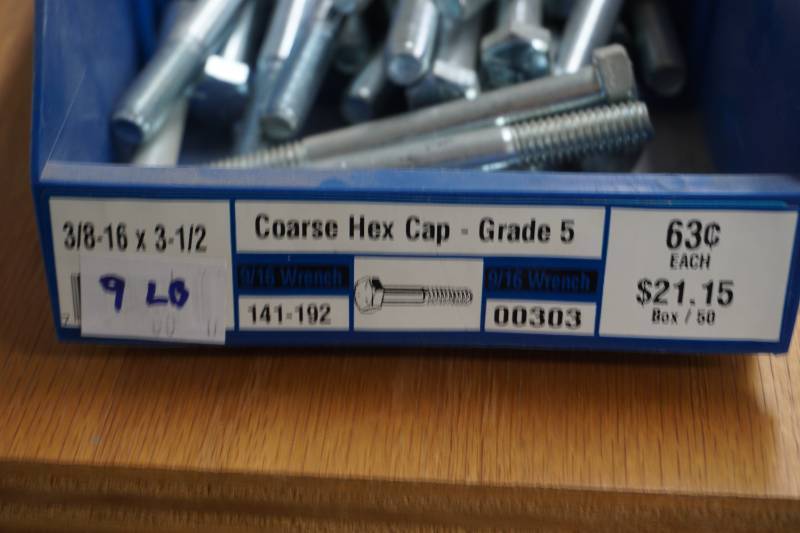 lot 717 image: hardware