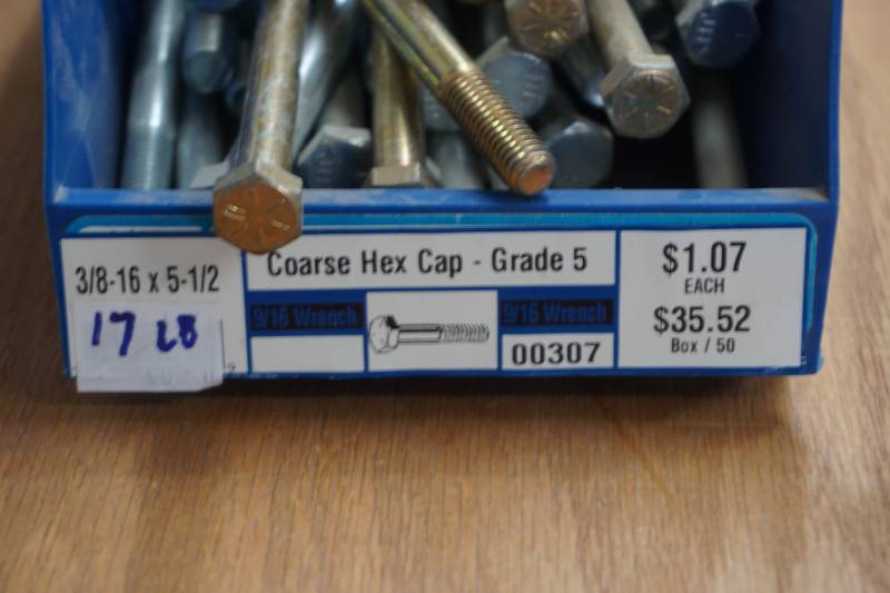 lot 722 image: hardware