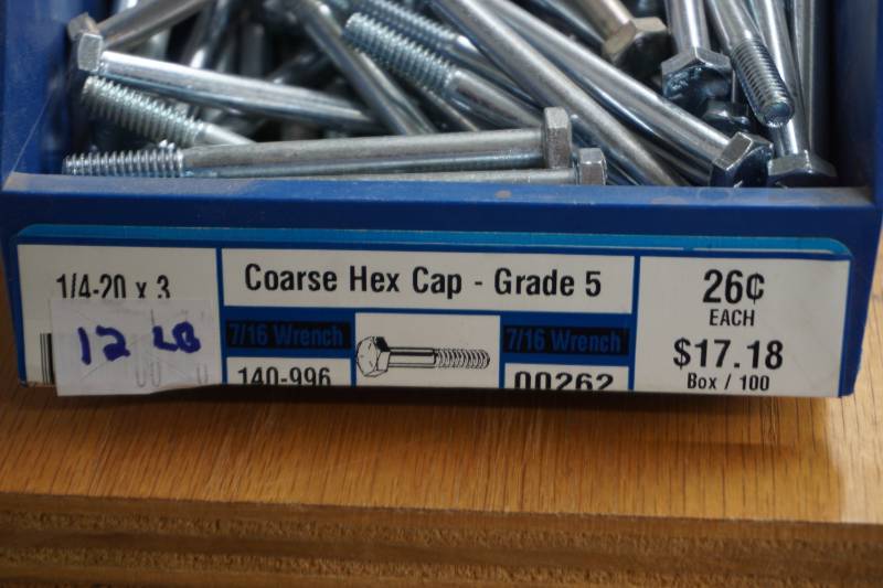 lot 734 image: hardware