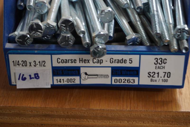 lot 736 image: hardware