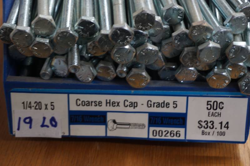 lot 742 image: hardware