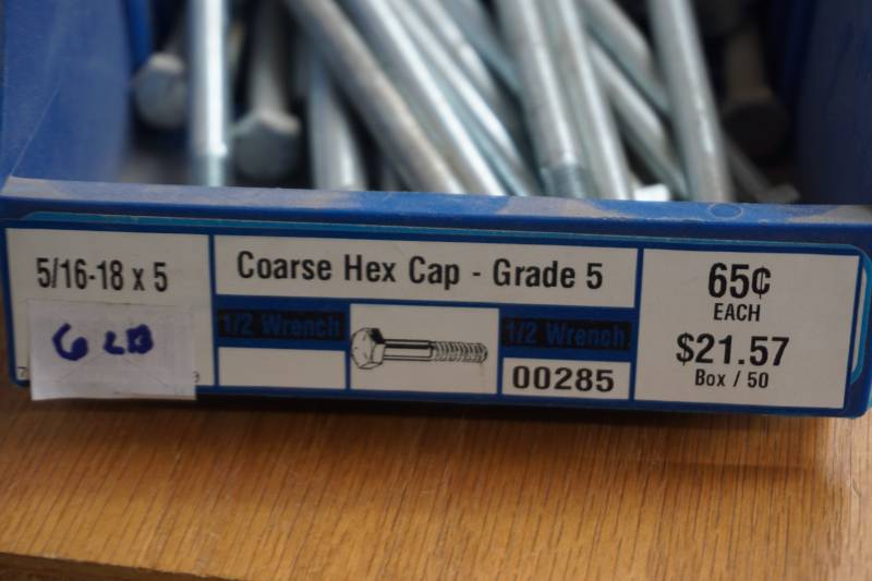 lot 743 image: hardware