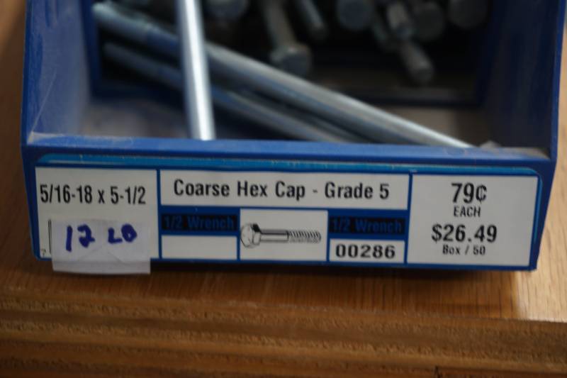 lot 746 image: hardware