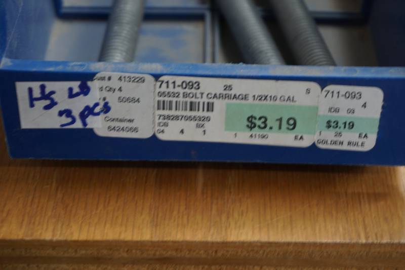 lot 785 image: hardware