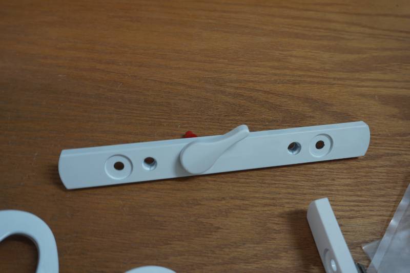 lot 942 image: door hardware