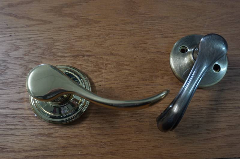 lot 972 image: kwik set lock set