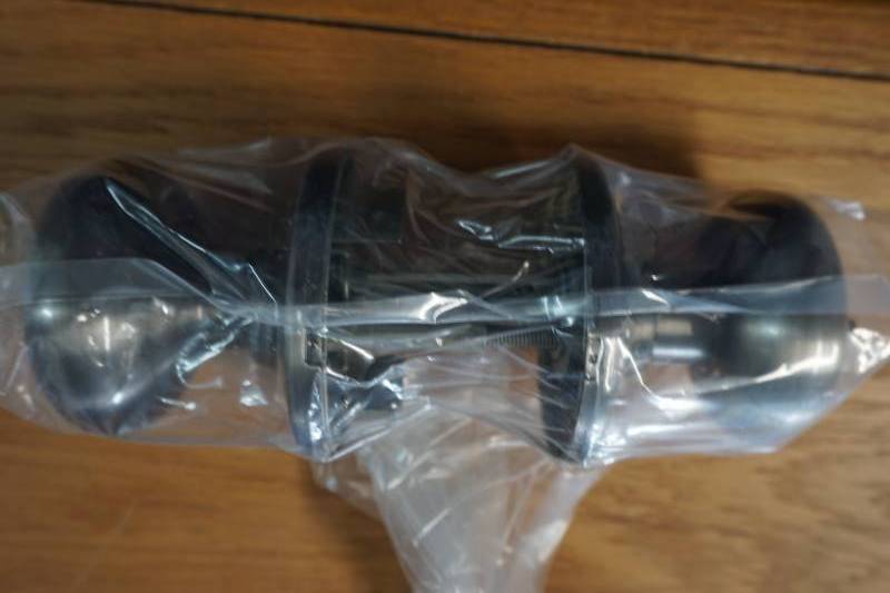 lot 976 image: kwik set entry