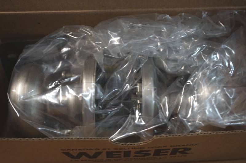 lot 1015 image: kwik set lock set