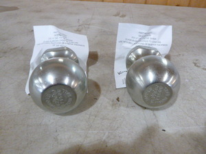 lot 13 image: Two 2 516 Tow Balls