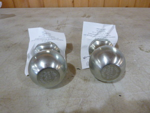 lot 15 image: Two 2 516 Tow Balls