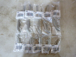 lot 33 image: 15 Valley Hitch Pin Kits
