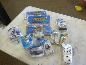 lot 64 image: Automotive Accessories
