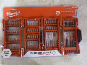 lot 90 image: Milwaukee 74 Piece Impact Driver Bit Set