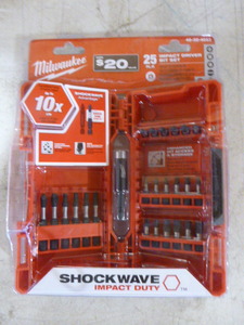 lot 93 image: Milwaukee 25 Piece Impact Driver Bit Set