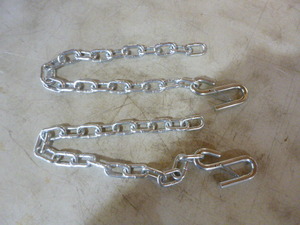 lot 116 image: 2 Trailer Safety Chains