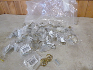 lot 153 image: Bag of Knob Hill CabinetDrawer Hardware