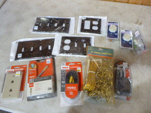 lot 159 image: Variety of Electrical Items