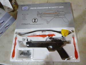 lot 205 image: Camco Tools Pistol Crossbow with Safety Lock