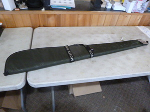 lot 208 image: Mossy Oak Stillwater Shotgun Case