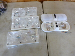lot 59 image: 5 Peterson Manufacturing Dual RVFish House Lights