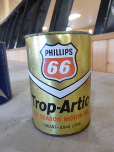 lot 292 image: Vintage Phillips 66 Trop-Artic All Season Motor Oil