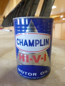 lot 293 image: Vintage Champlin HI-V-I Motor Oil