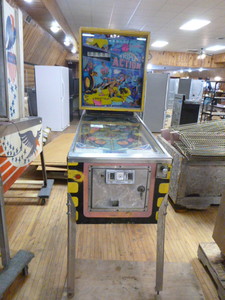 lot 3 image: Williams Triple Action Pinball Machine