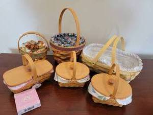 lot 188 image: Longaberger Handled Basket Collection  lot of 6