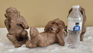lot 218A image: 3 Large Monkey Figurines  plus some froggie friends