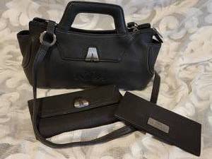 lot 76 image: Longaberger So Rachel Black Leather Handbag Set