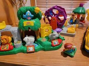 lot 327A image: Newer Fisher Price Toy Collection