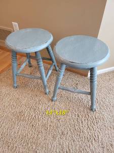 lot 53 image: Robins Egg Blue Farmhouse Stools