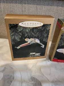 lot 260 image: Vintage Hallmark STAR TREK Christmas Ornaments NOS