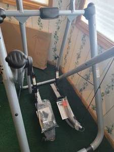 lot 45 image: Tony Littles Gazelle Freestyle Elite Home Fitness Glider