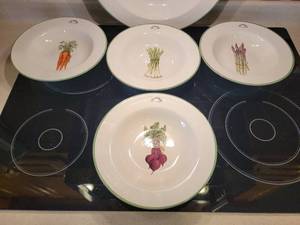 lot 161 image: Over and Back Decor Pasta Service Bowls