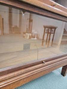 lot 6 image: The Globe & Wernwicke Co. Barrister Stacking Bookcase