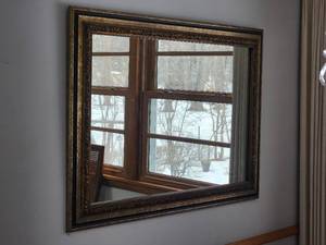 lot 14 image: Brilliant Gold Gilt Wall Mirror