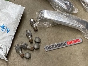 Lot Of Door Handle Covers -- Brake Controller -- Automotive Airbag -- Duramax Logo -- Lug Set