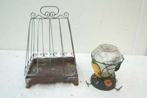 bird feeders