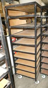 lot 6 image: Nice shelving cart on wheels 20 x 45 x 62 tall