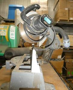 lot 15 image: Dewalt power miter saw - untested