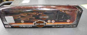 lot 101 image: New Harley Davidson semi truck 164 scale