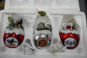 lot 104 image: Vintage Budweiser Sleigh Bell Ornaments Set #4 - New