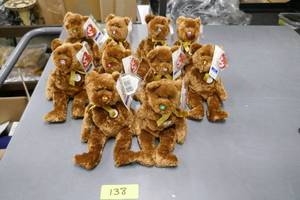 lot 138 image: 10 new with tags Beanie Babies - these bears are from the 2002 Olympics, each one has a nose of a different country flag