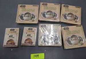 lot 149 image: 7 decks of playing cards all Star Wars themed - new in box