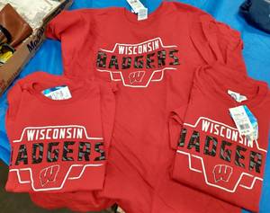 lot 222 image: Wisconsin Badgers tshirts Youth size - two XL, one Large