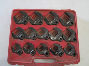 lot 43 image: 12 Drive Crows Feet Set 1 116 - 2